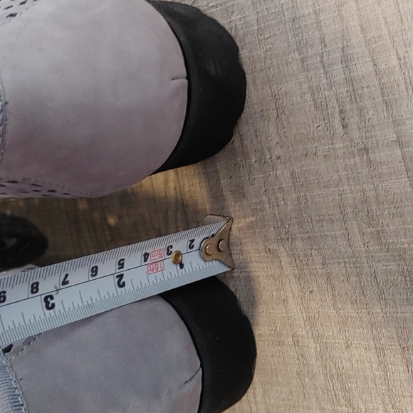 Ron White Size 40 Light Blue/Grey Leather Loafers with Cut-Out Leather Design - Picture 10 of 10